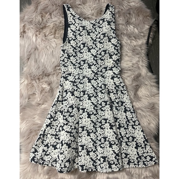 ‼️SUMMER SALE🏖️☀️‼️ Elegant A-line Dress (4)🤍 - Picture 2 of 4